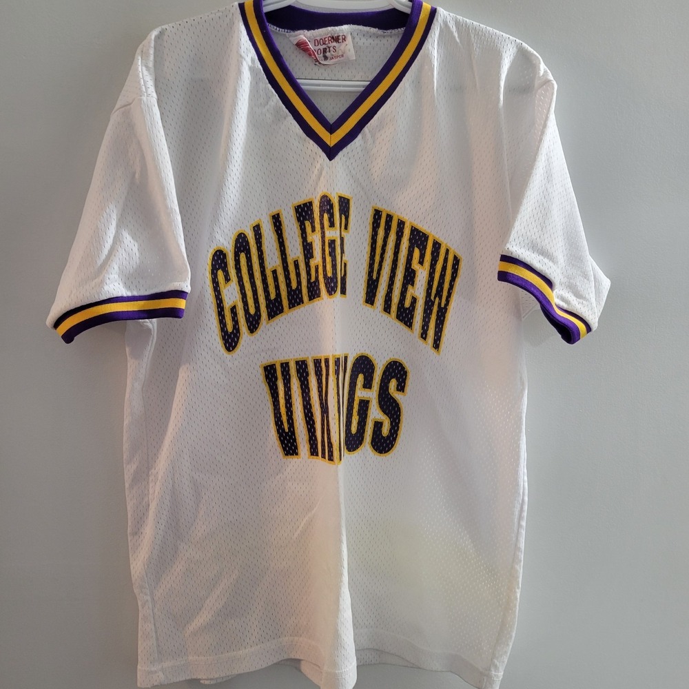 Vintage Gus Doerner Sports College View‎ Vikings Jersey Size Large Made In USA